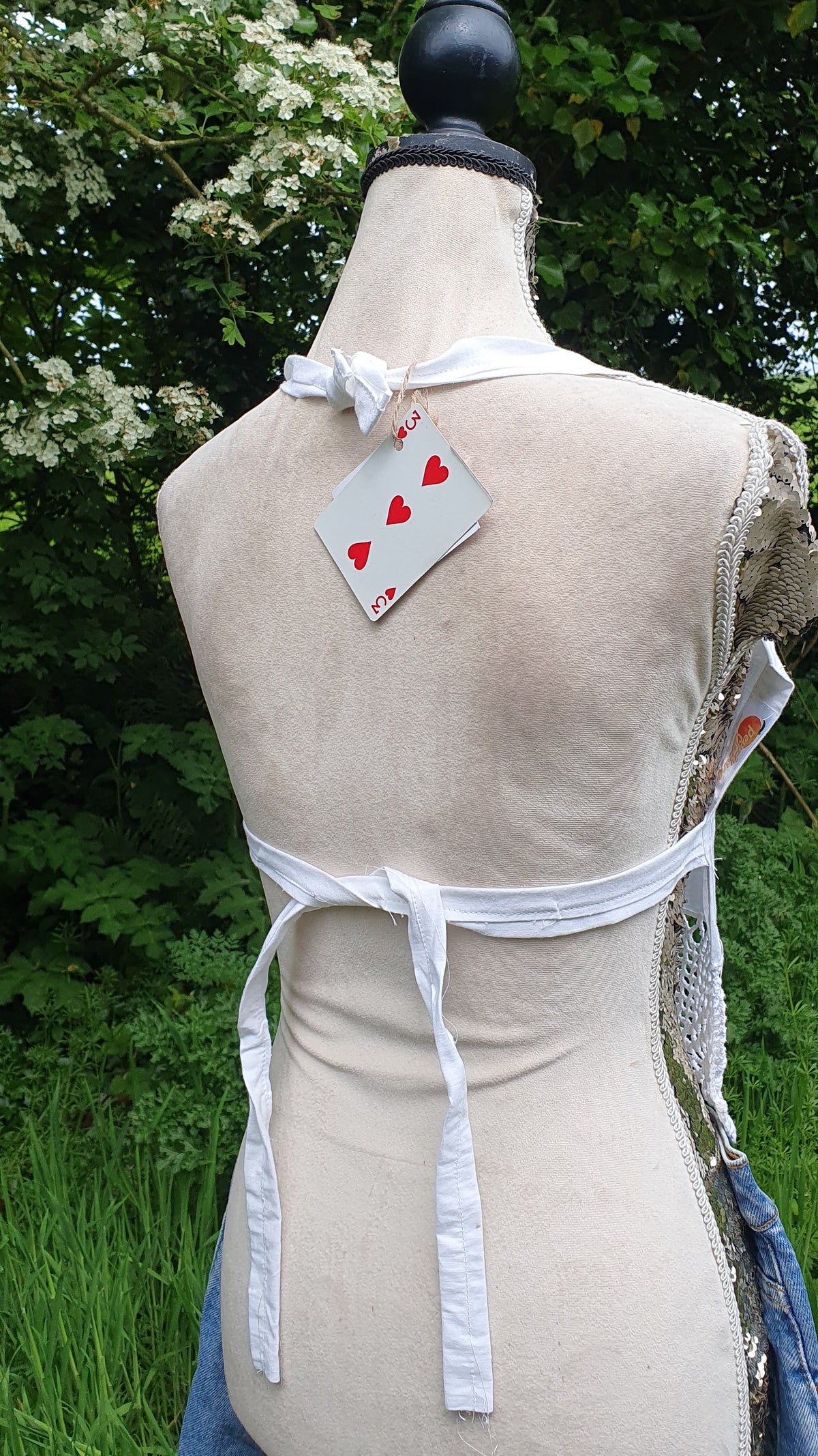 Handmade crop size 8