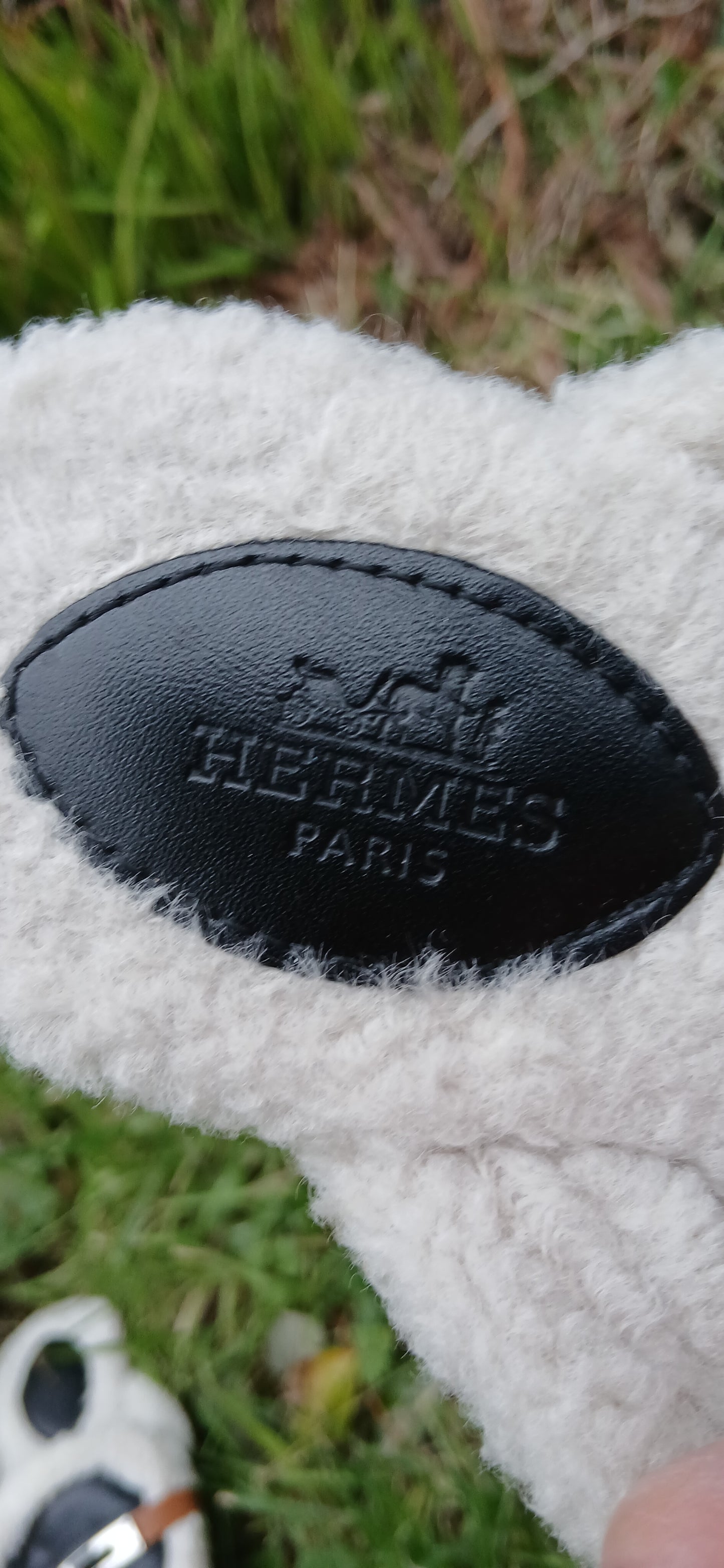 Hermes size 5