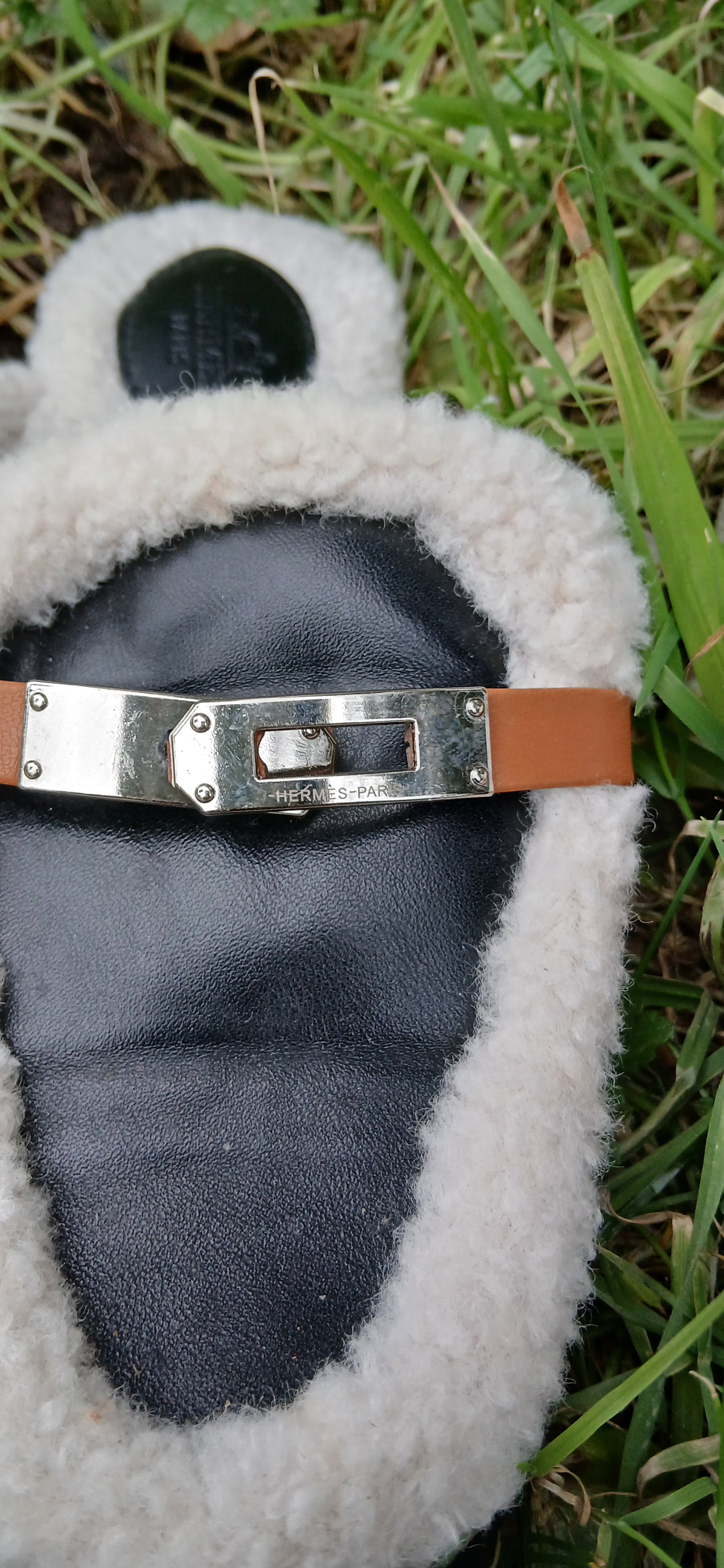 Hermes size 5