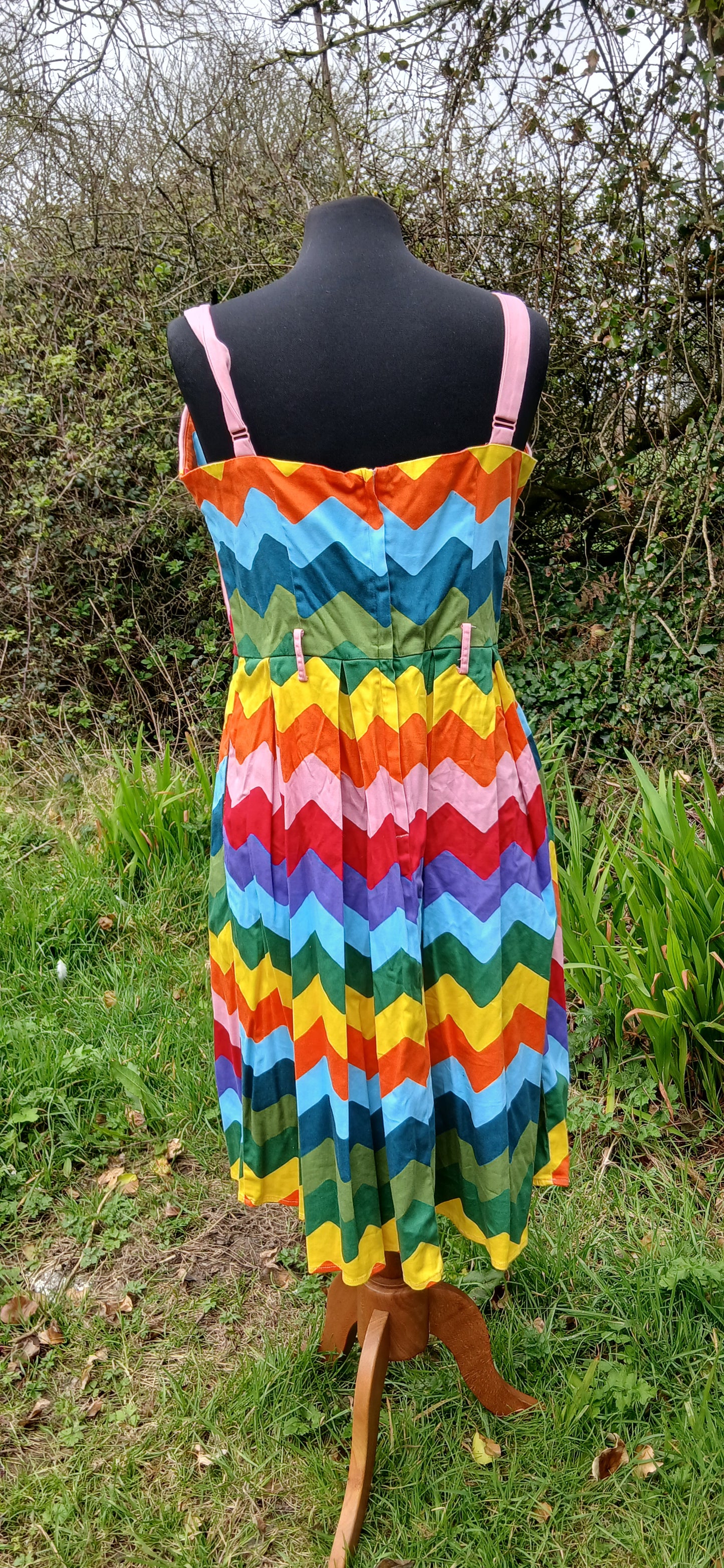 Collectif dress size 16