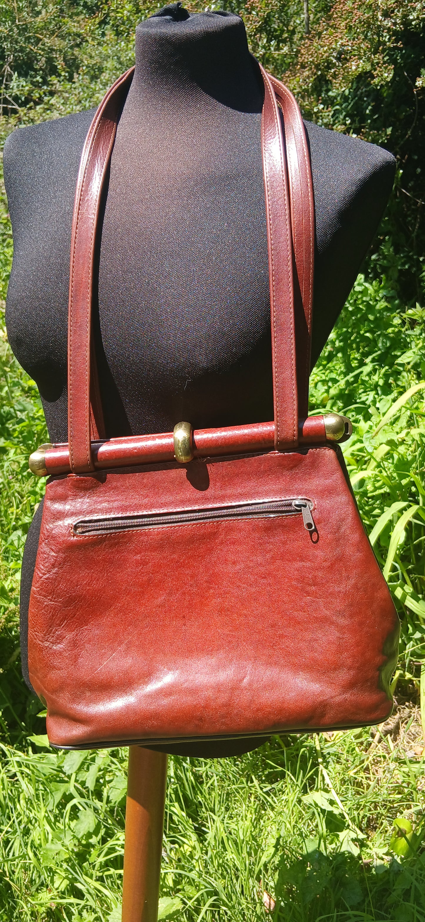 Vintage leather bag