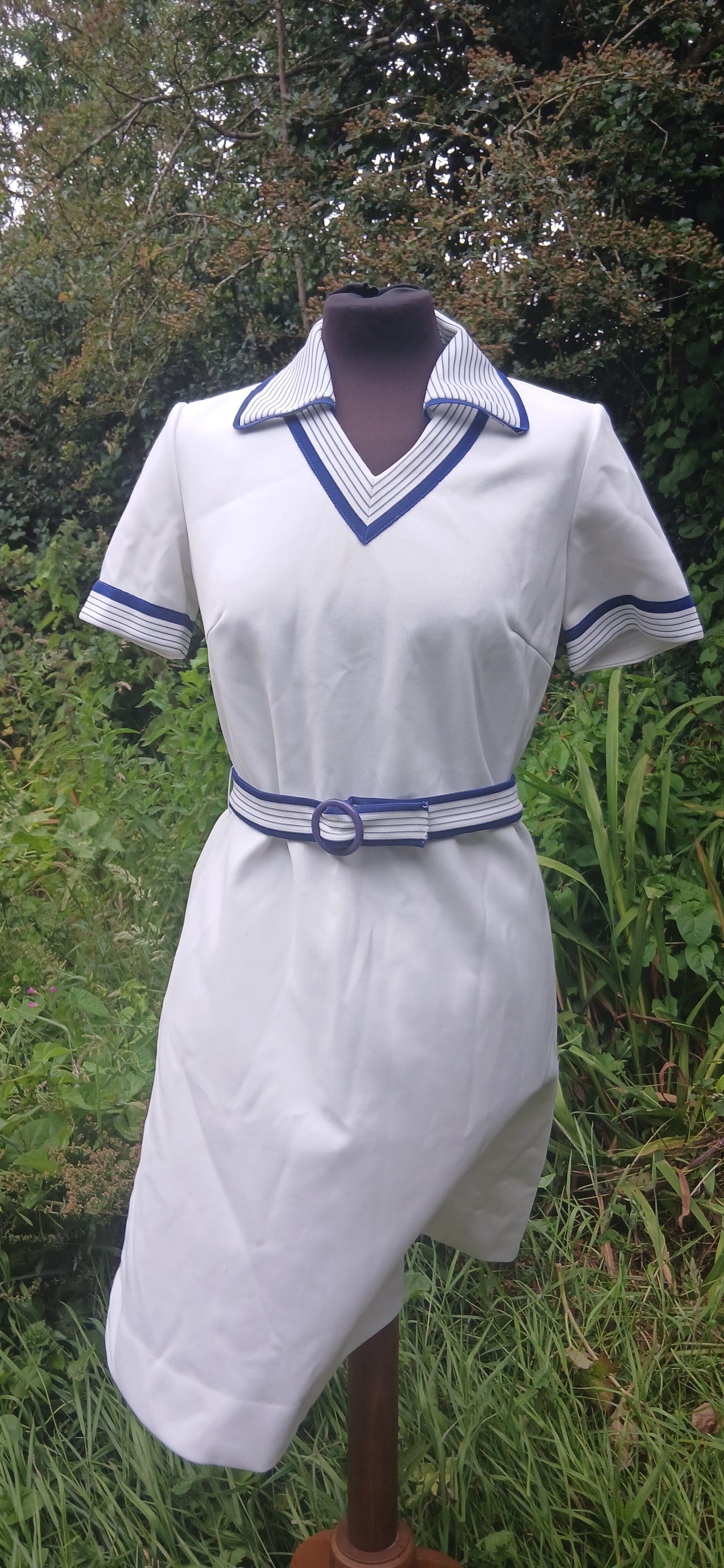 Vintage dress size 10/12