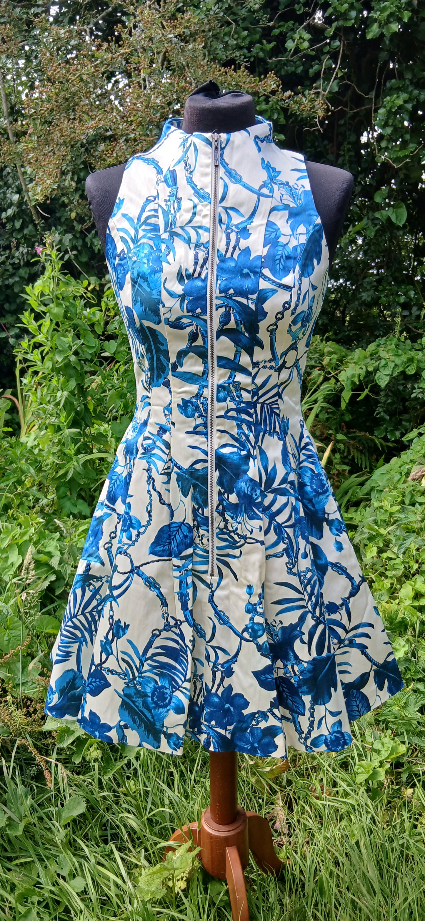 Cue dress size 8