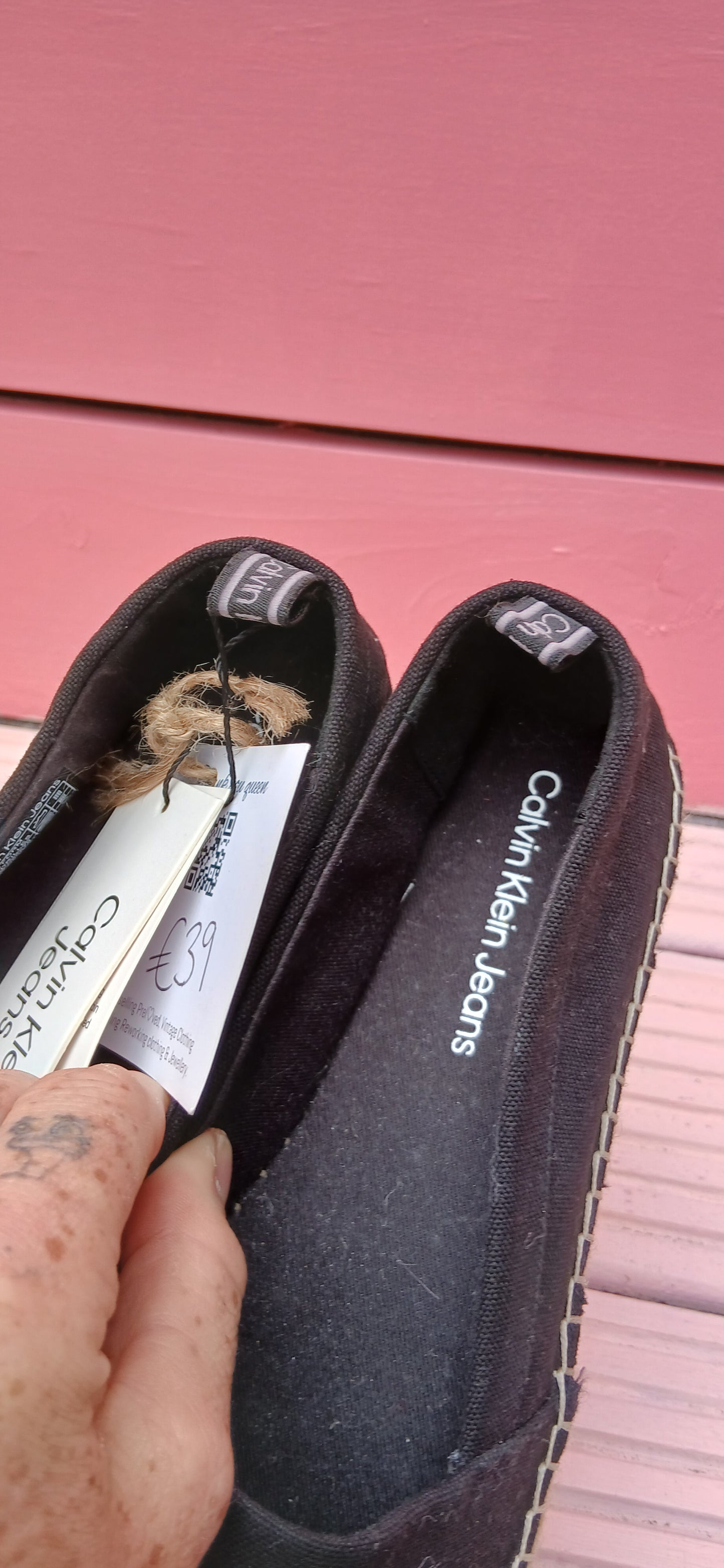 Calvin Klein size 6.5