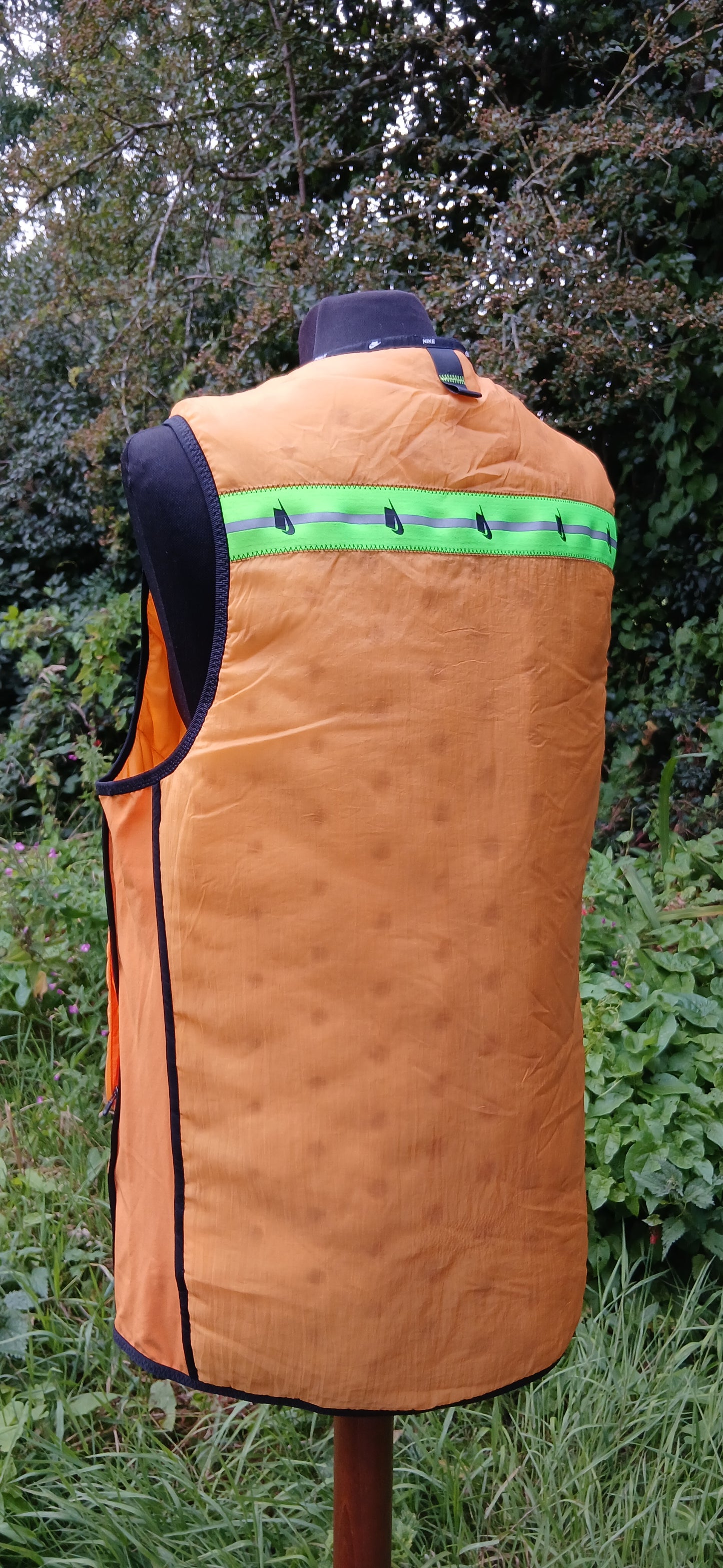 Nike Gilet size 12/14