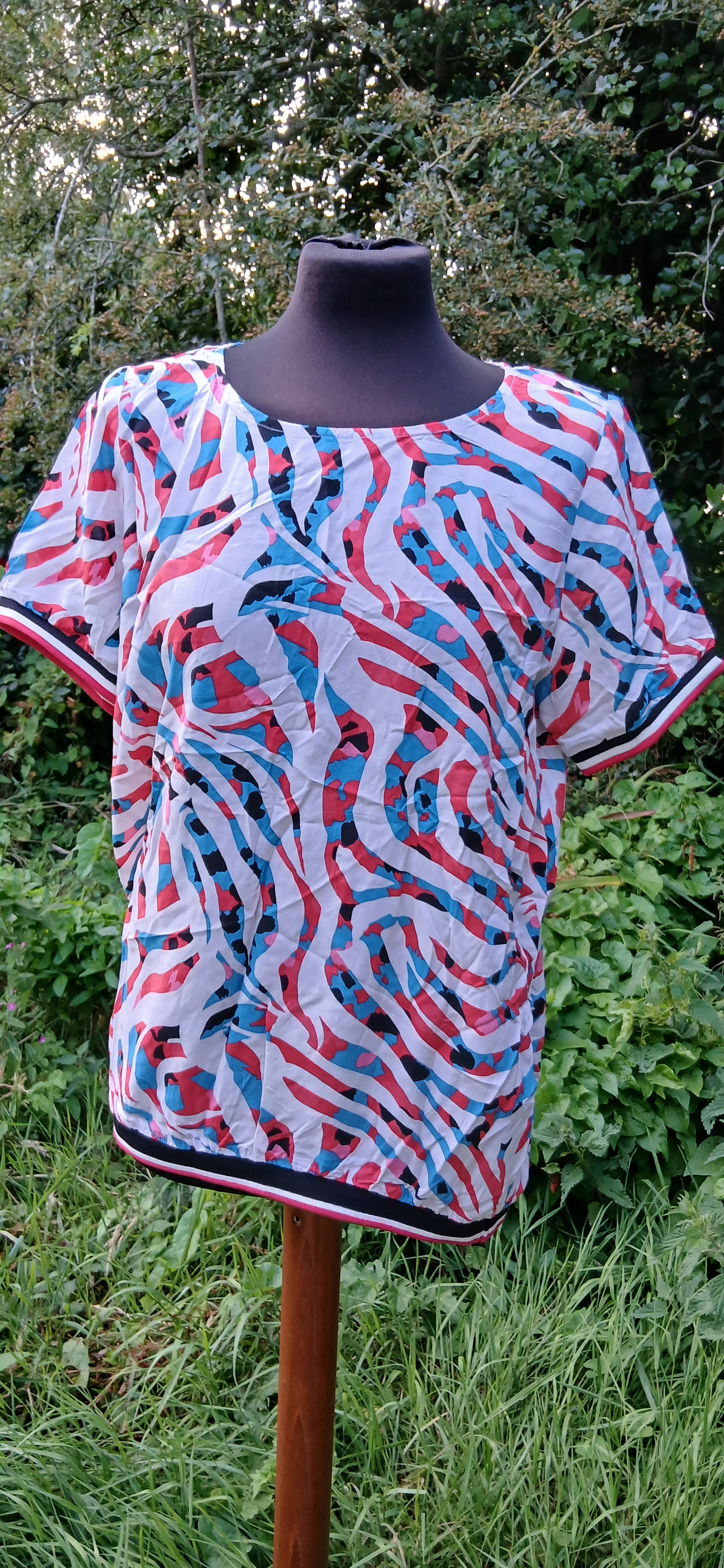 Geisha top size 12