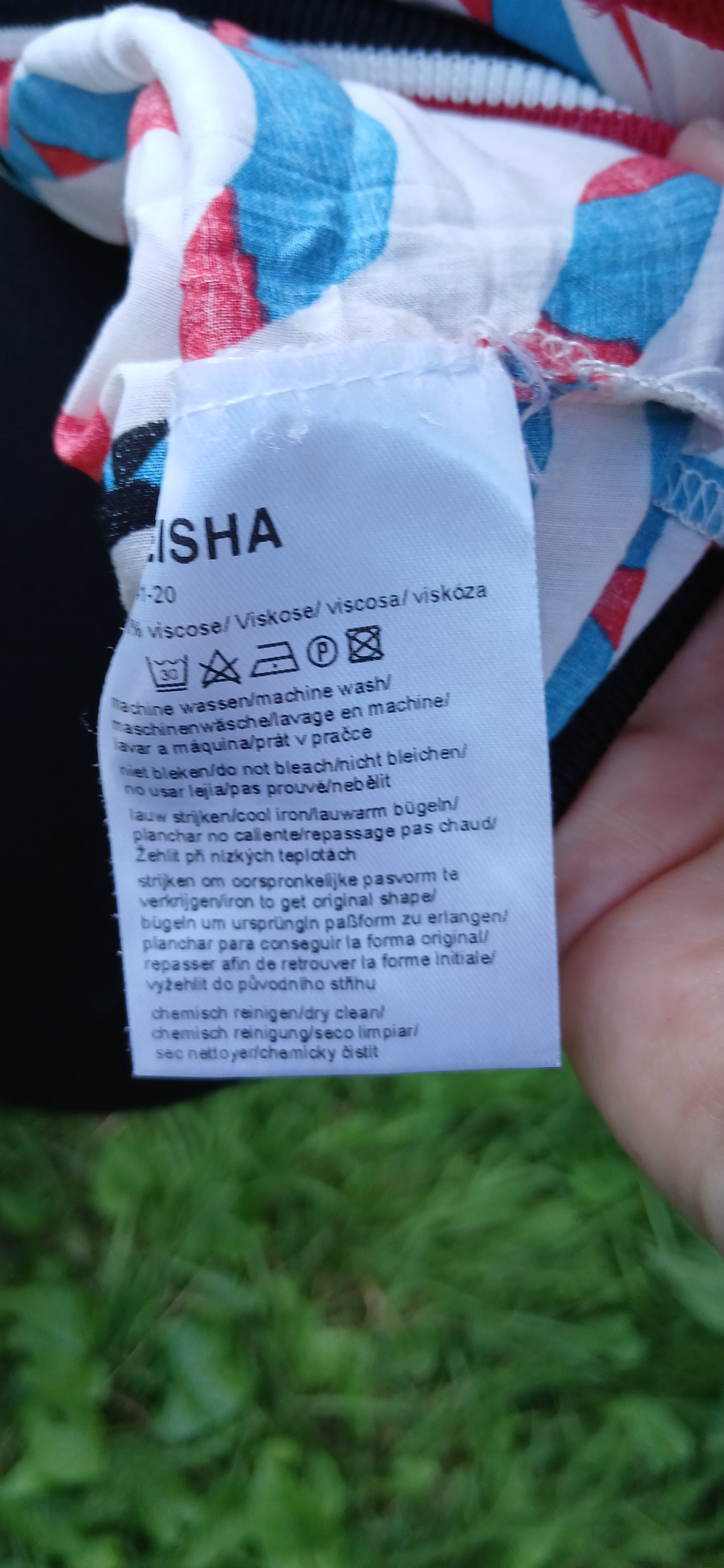 Geisha top size 12