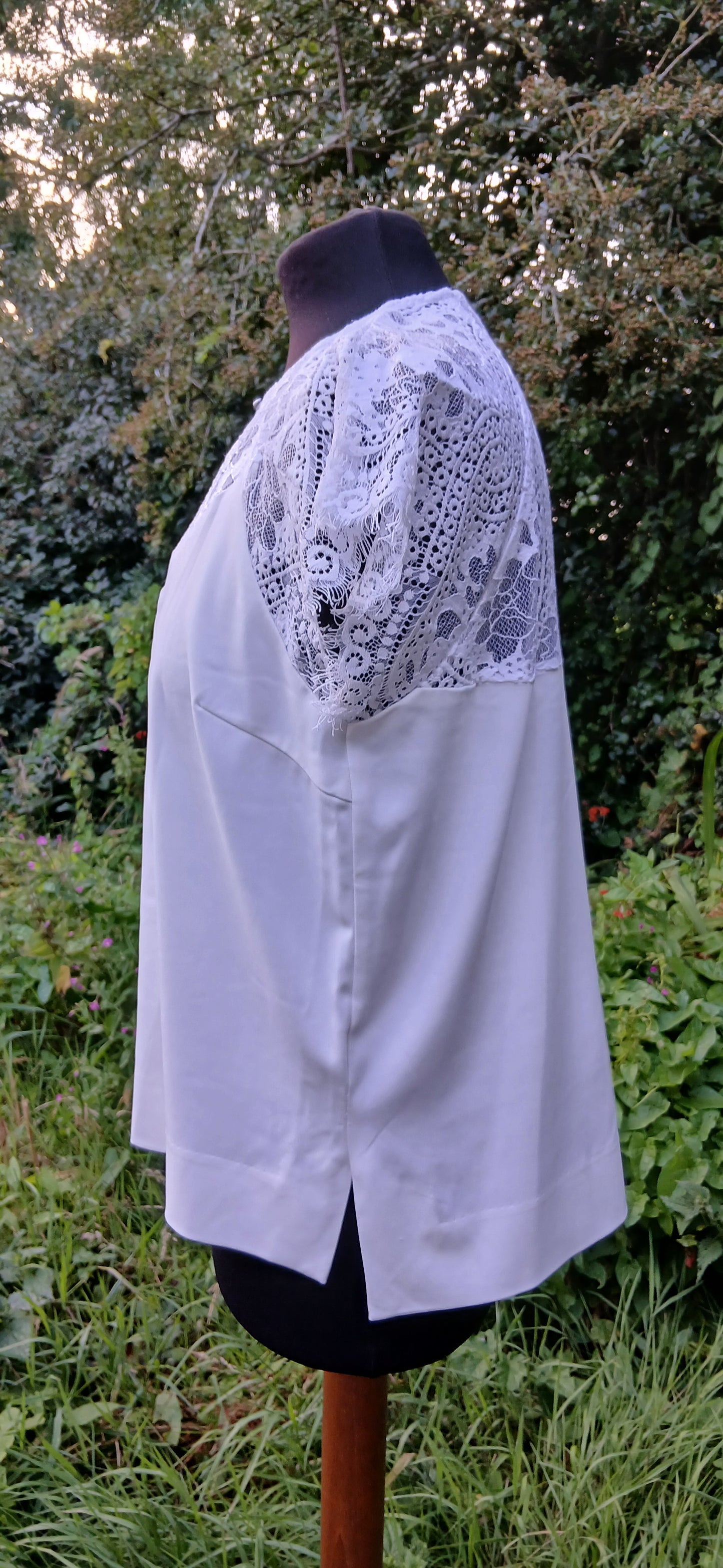 Inwear top size 14