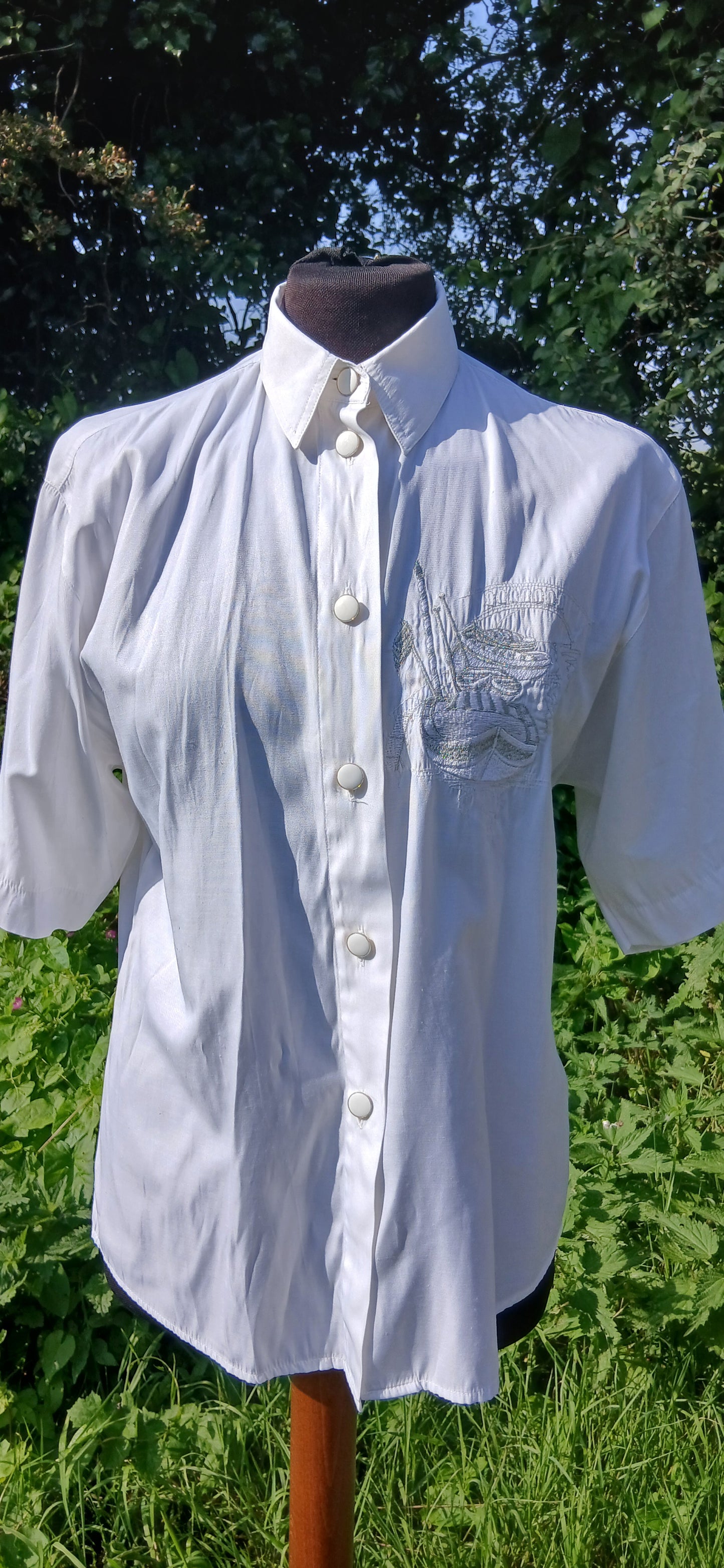 Vintage shirt size 10