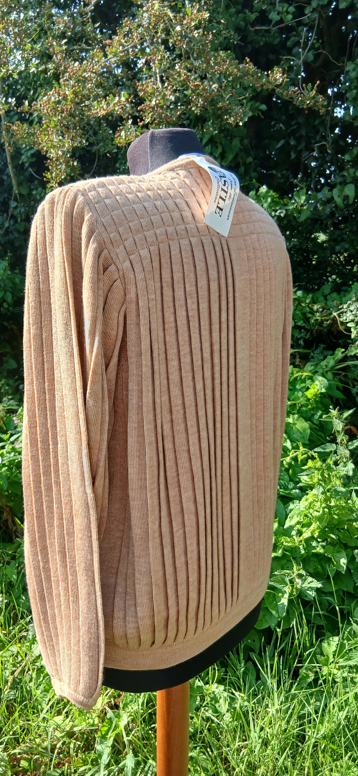 Vintage cardigan size 12