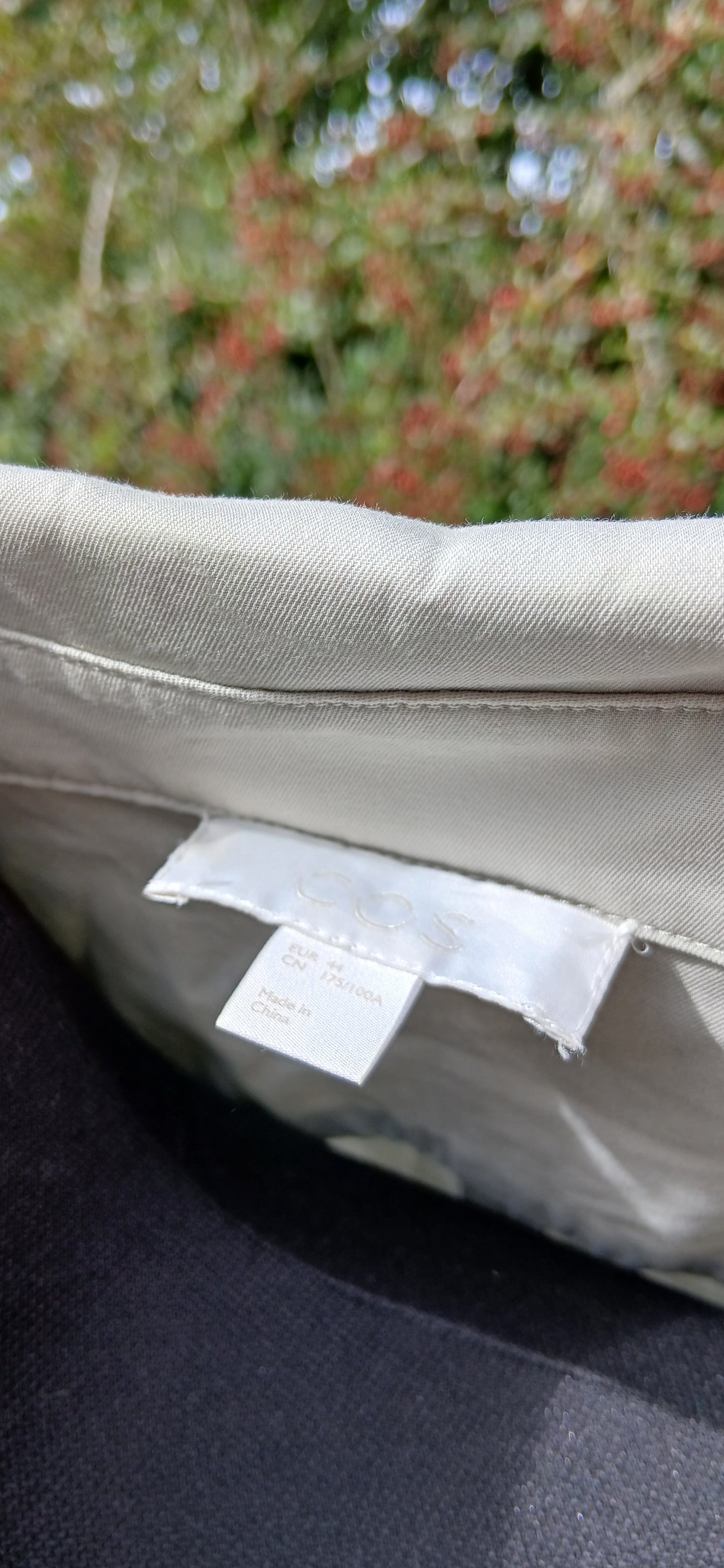 COS Mac size 16