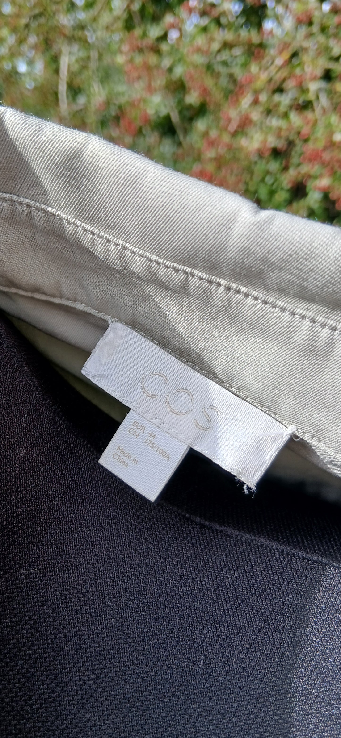 COS Mac size 16