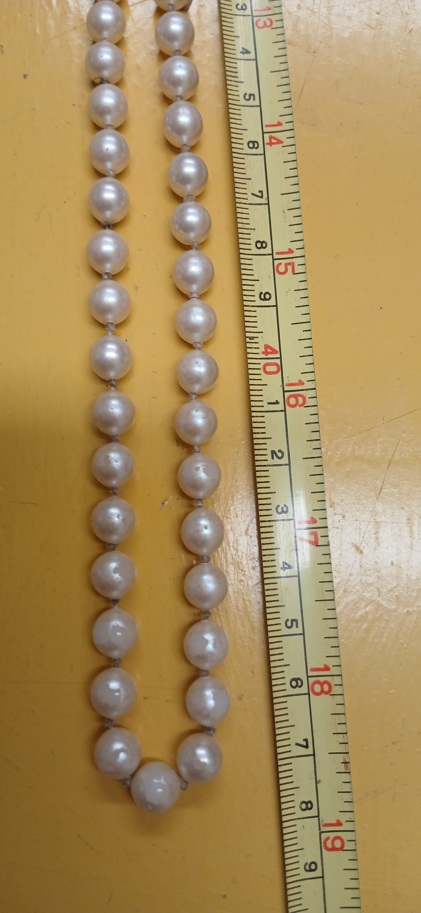 Vintage pearl necklace