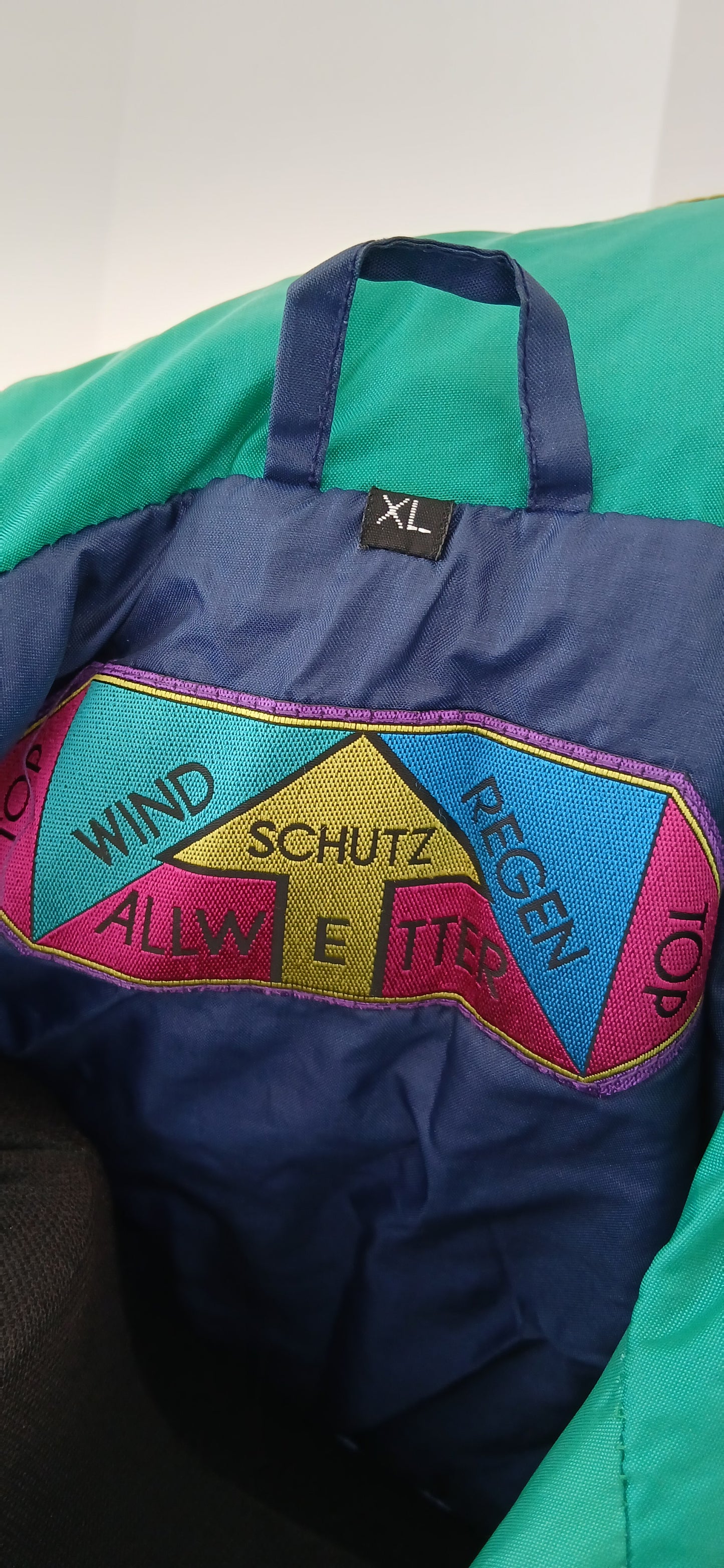 Vintage windbreaker XL
