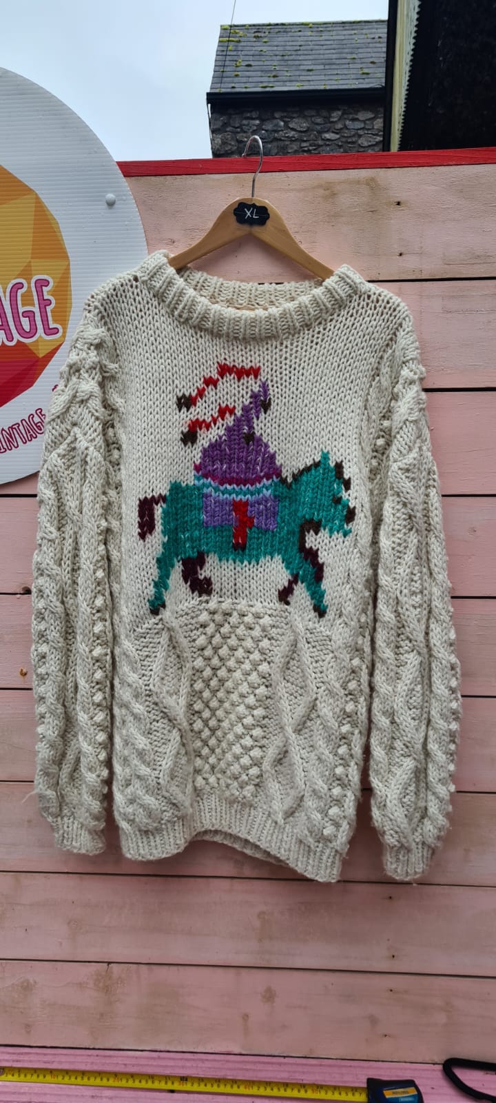 Vintage jumper size 18