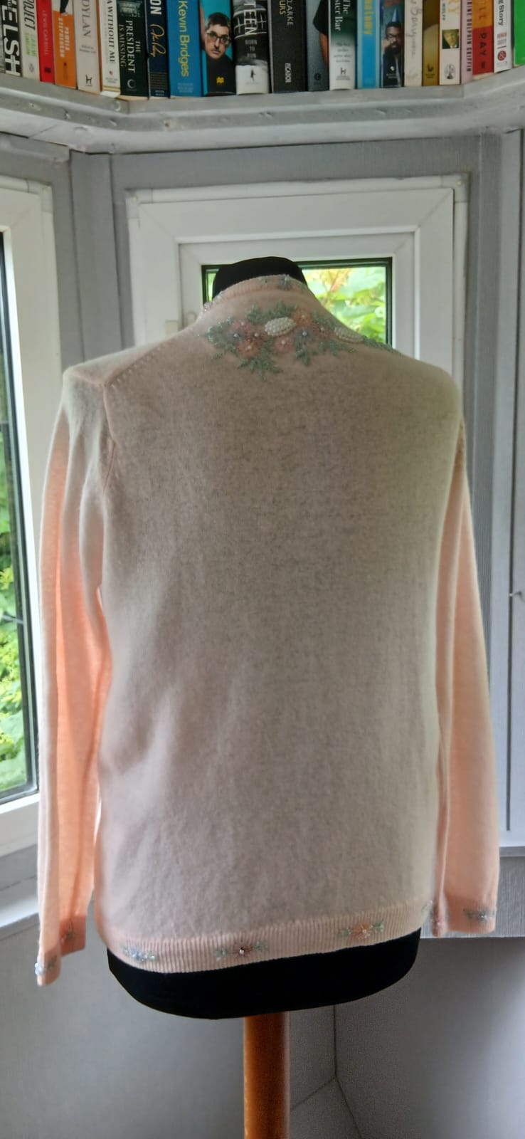 Vintage cardigan size 10/12