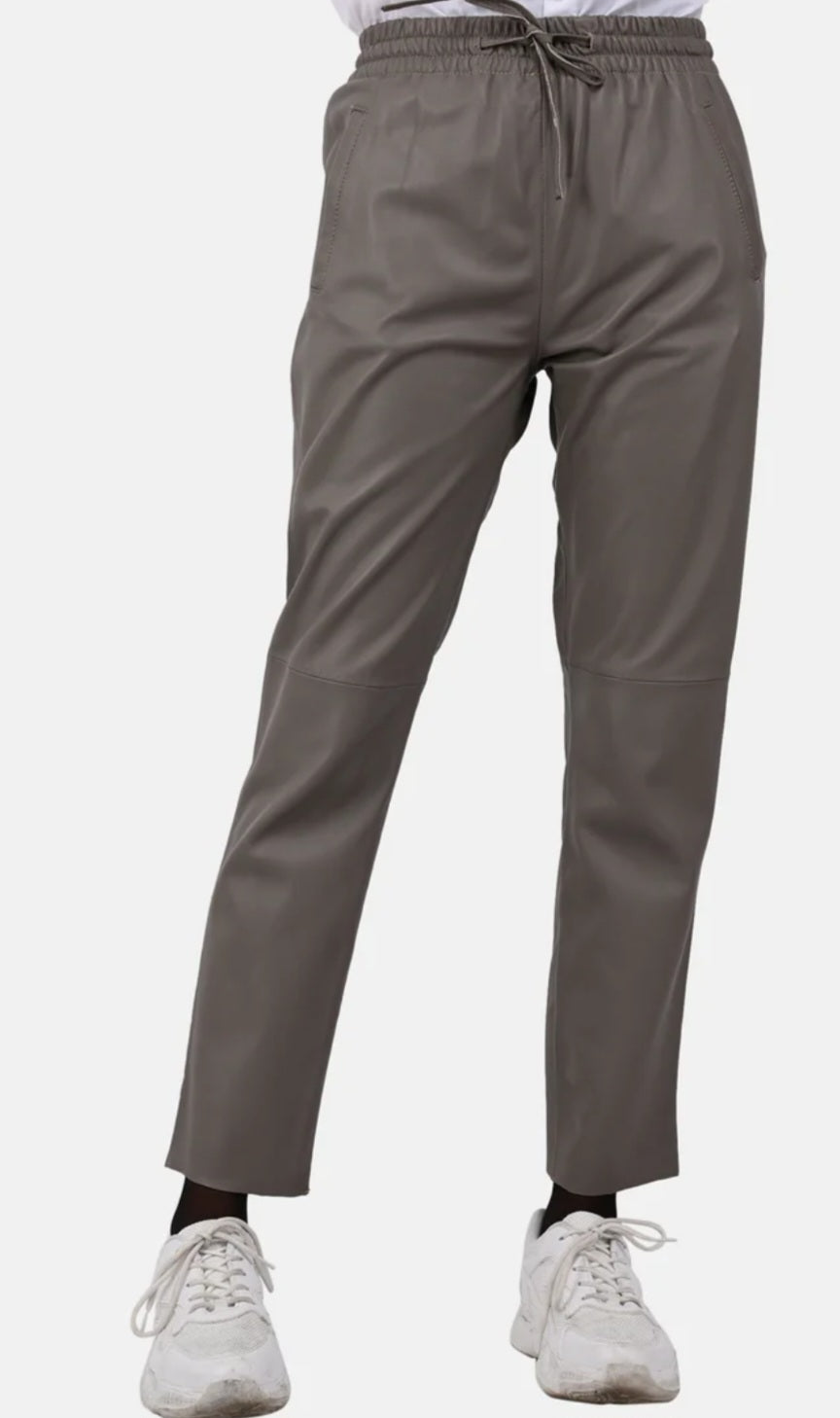Inwear leather pants size 12