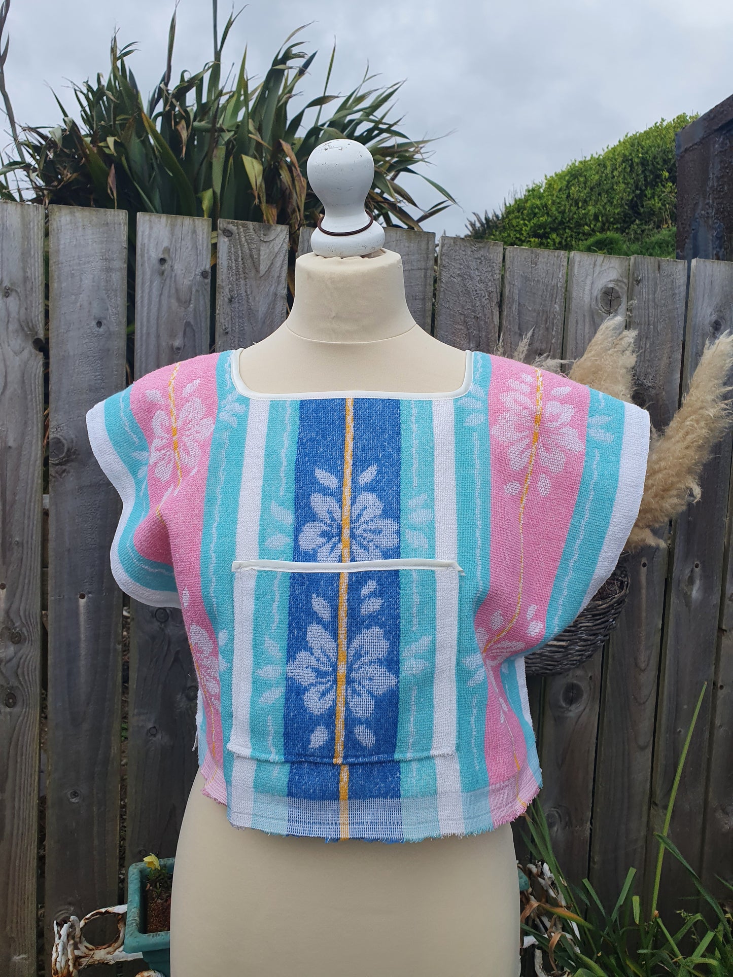 Vintage Towel Top Size 12