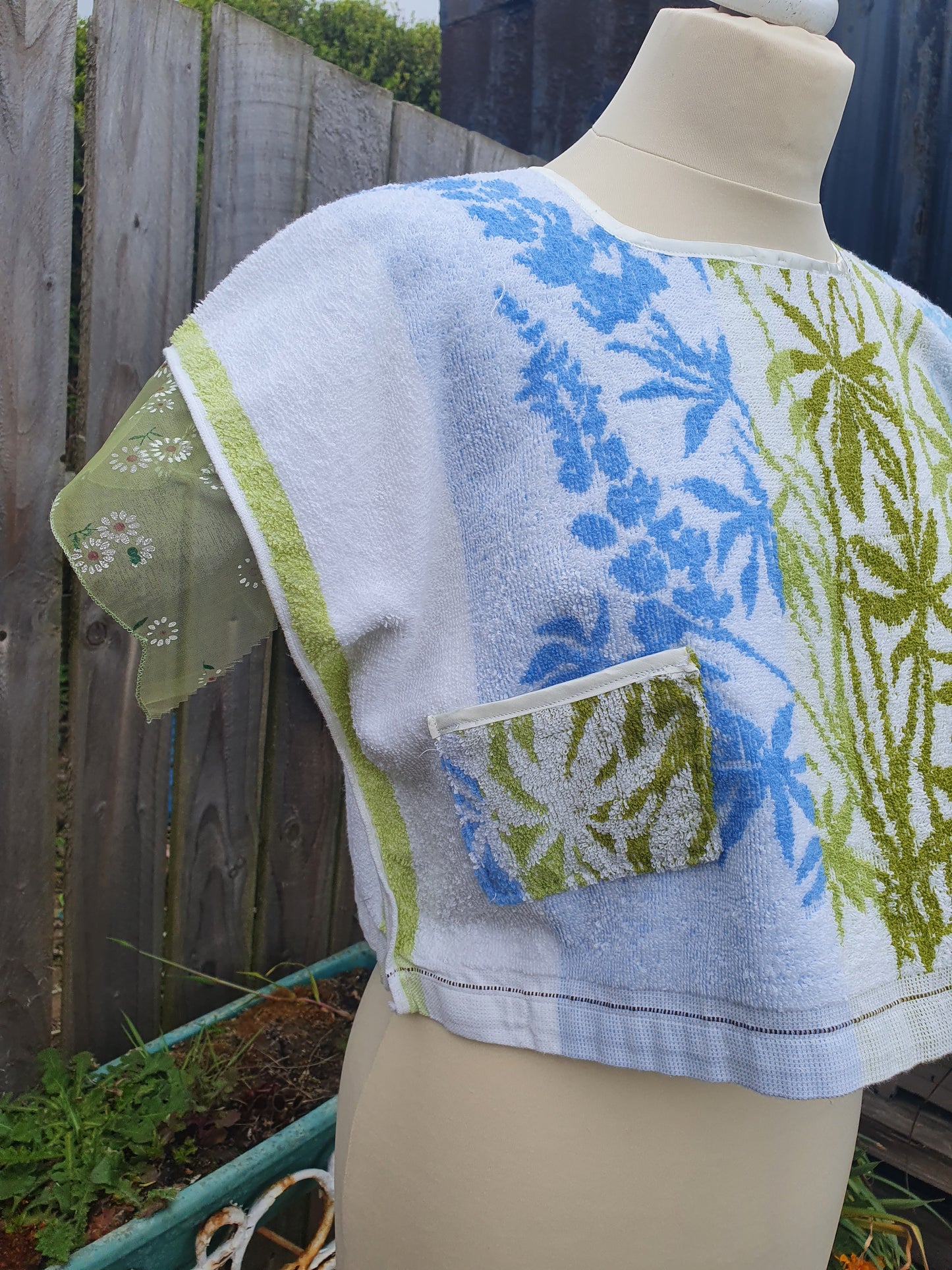 Vintage Towel Top Size 8 - 10
