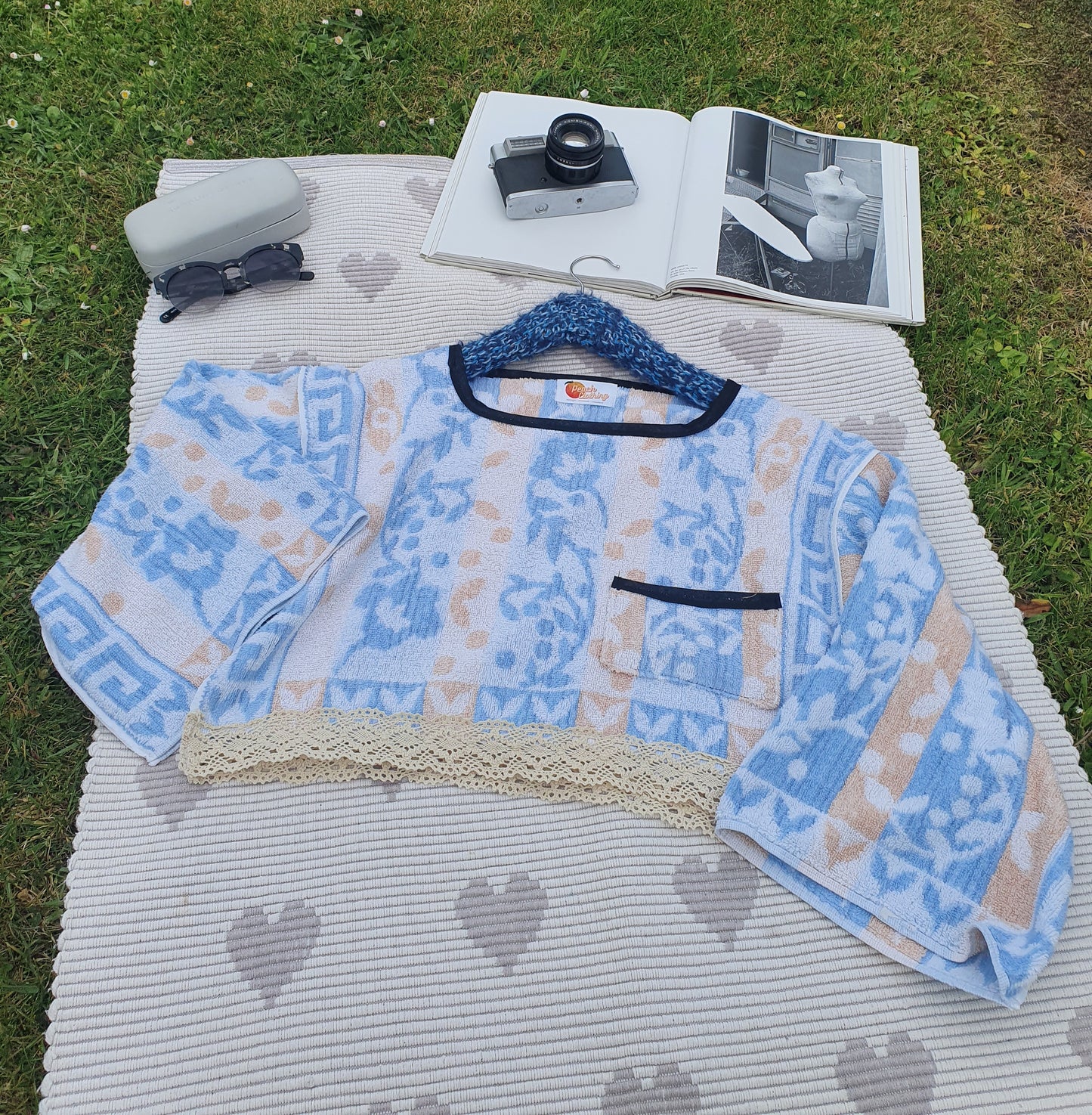 Vintage Towel Top Size 12