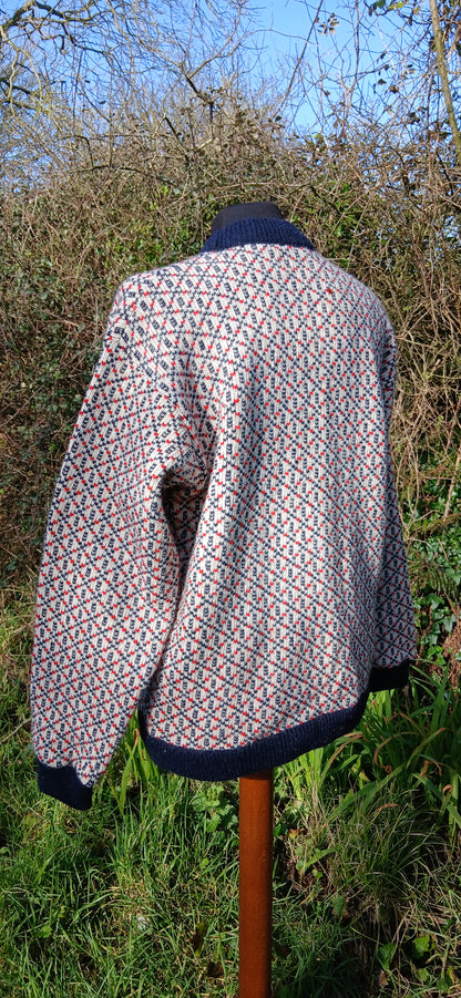 Vintage Norwegian sweater size 12/14