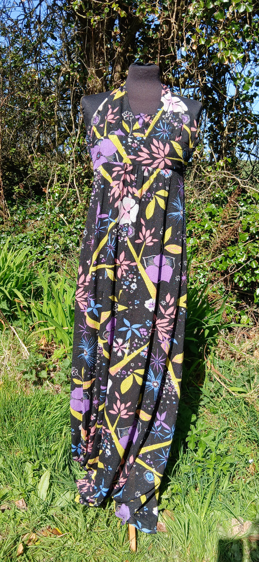 Vintage dress size 8