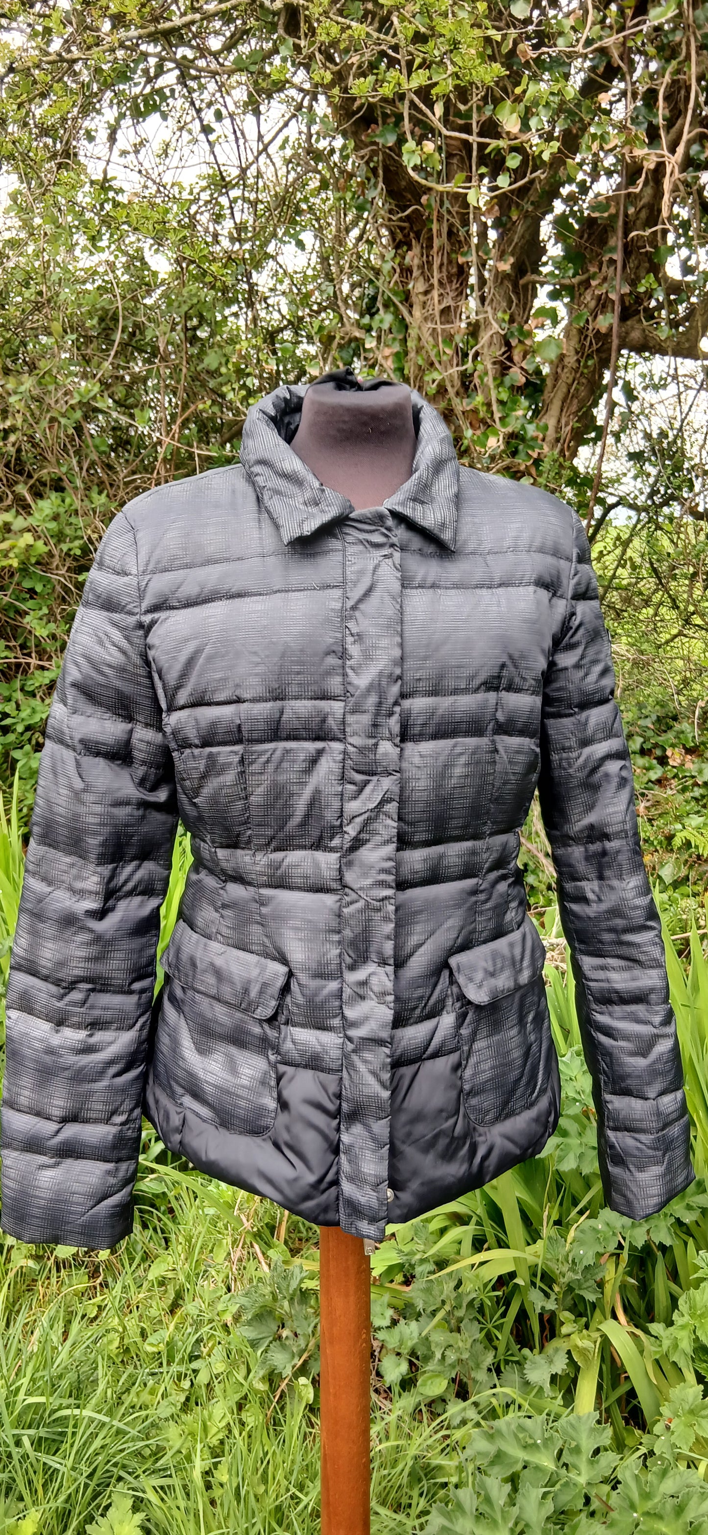 Armani exchange size 16