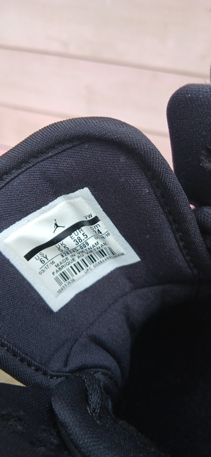 Nike size 5.5