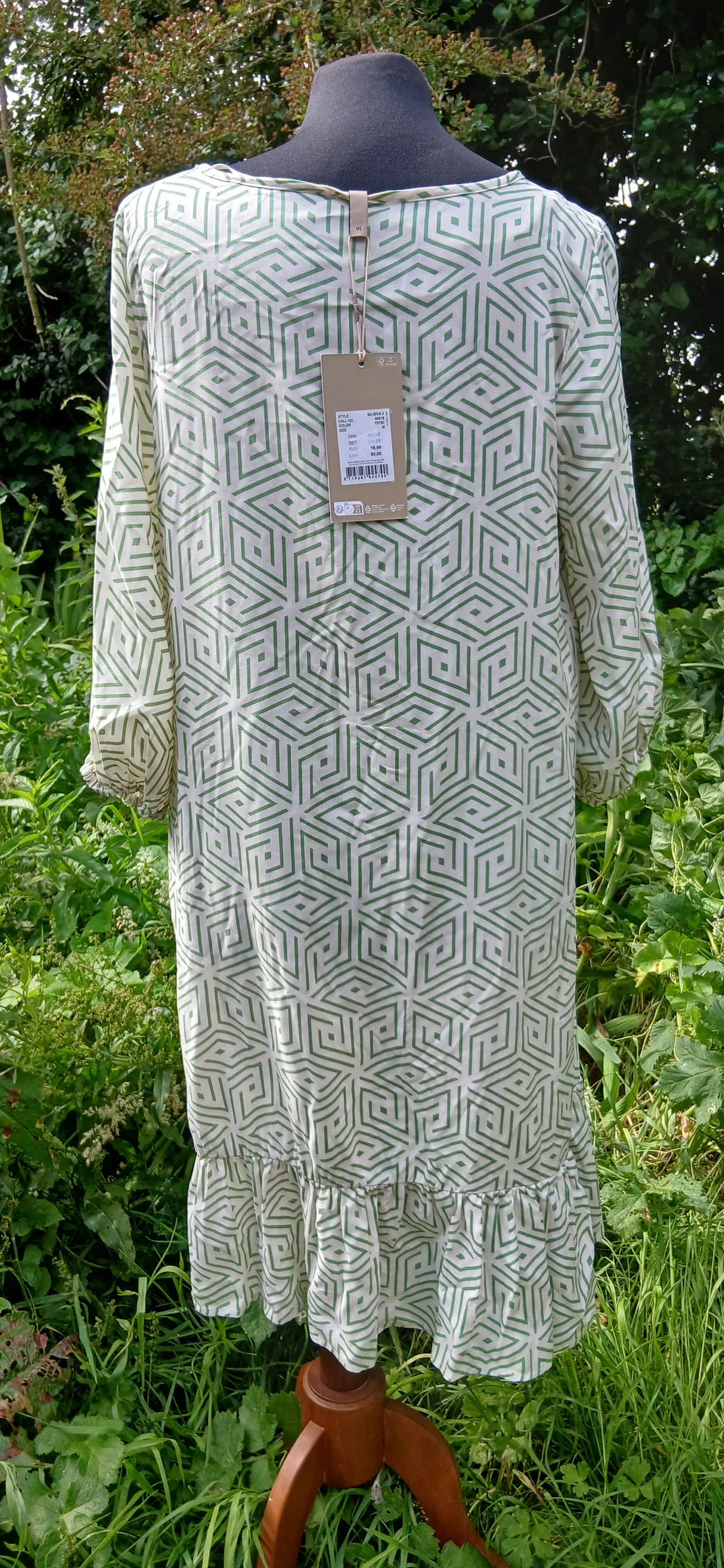 Soya concept dress