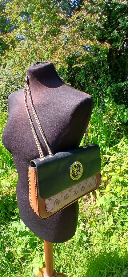 Guess bag