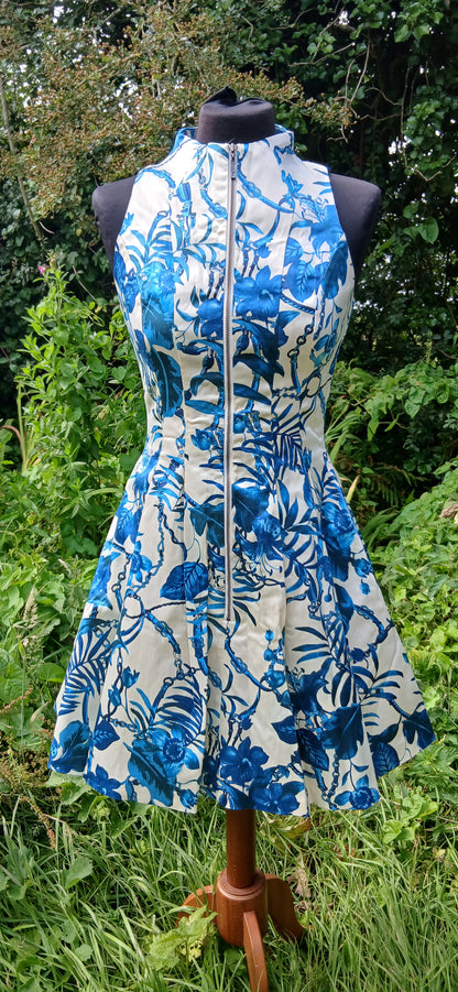 Cue dress size 8