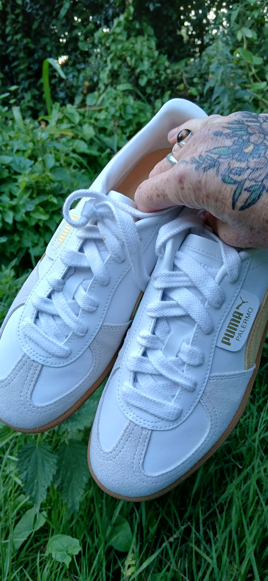 Puma size 6 (new)