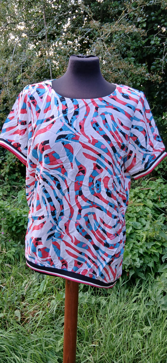 Geisha top size 12