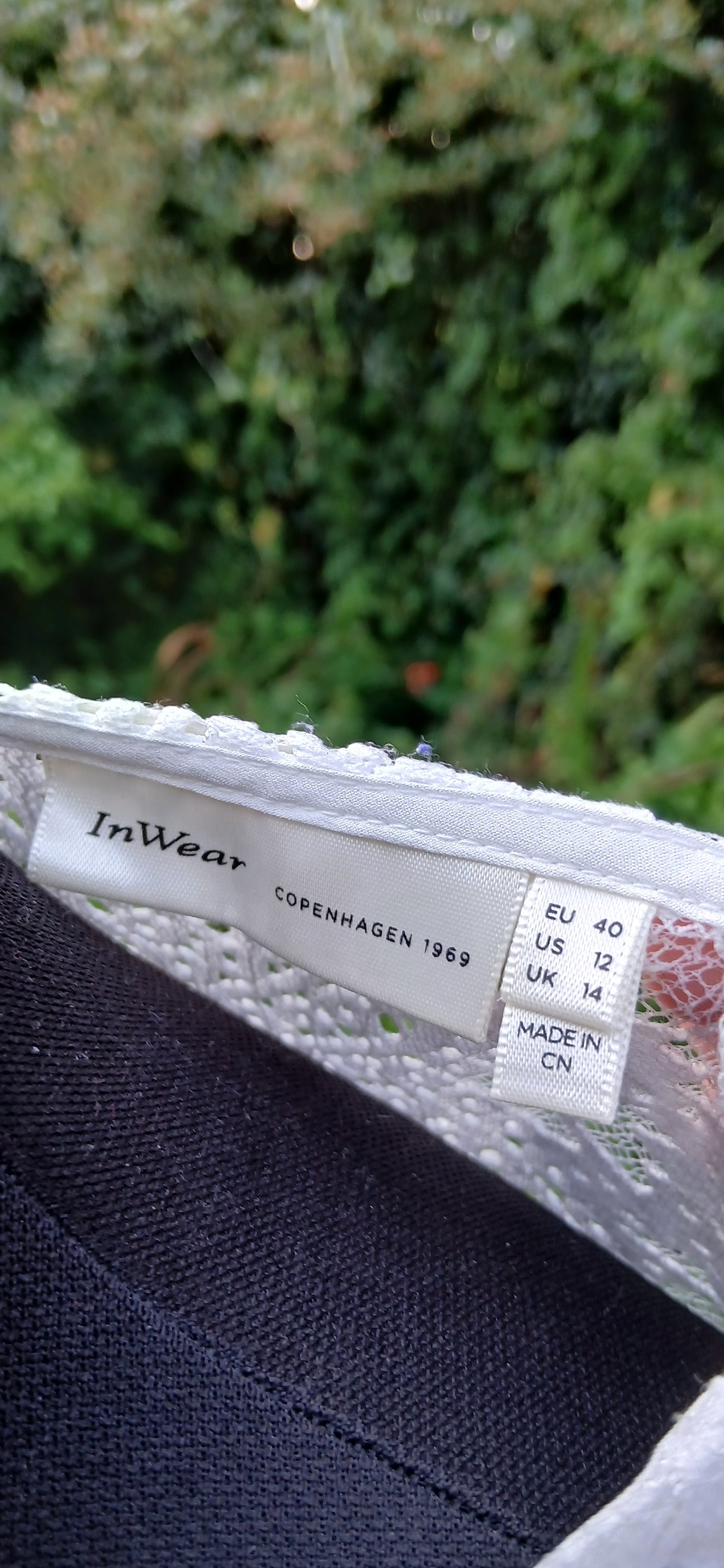 Inwear top size 14