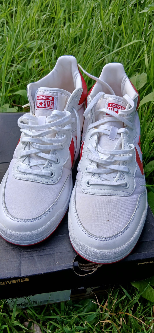 Converse size size 10