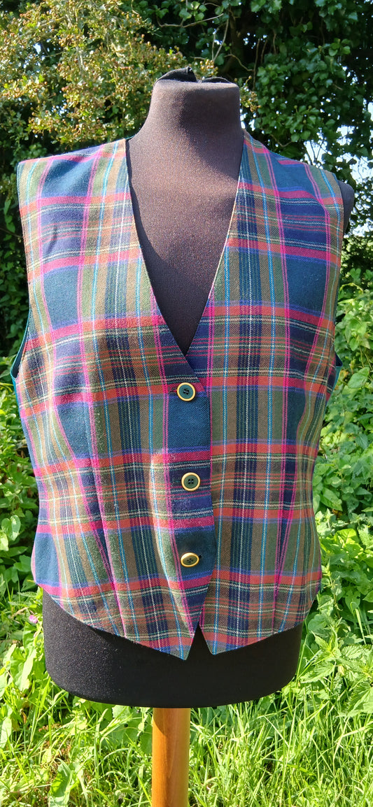 Vintage waistcoat size 14