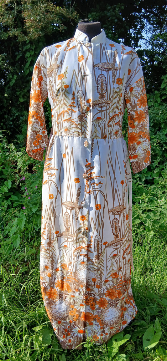Vintage dress size 14