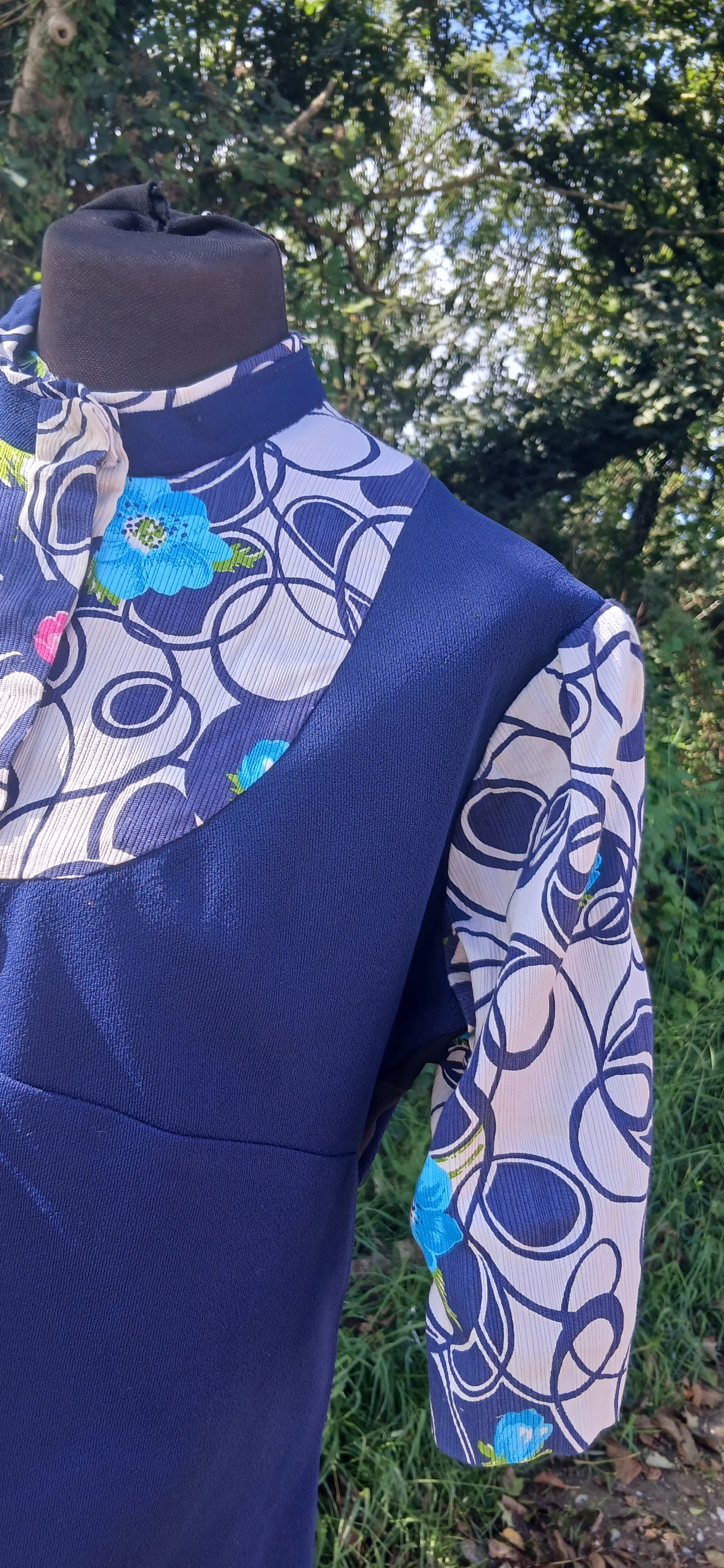 Vintage dress size 16