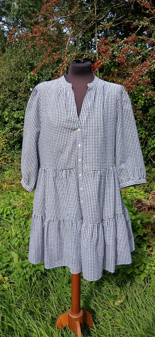 Forever new dress size 14