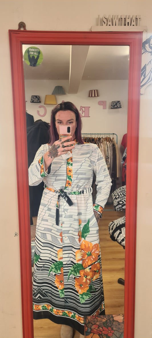 Vintage 'house-coat' size 14