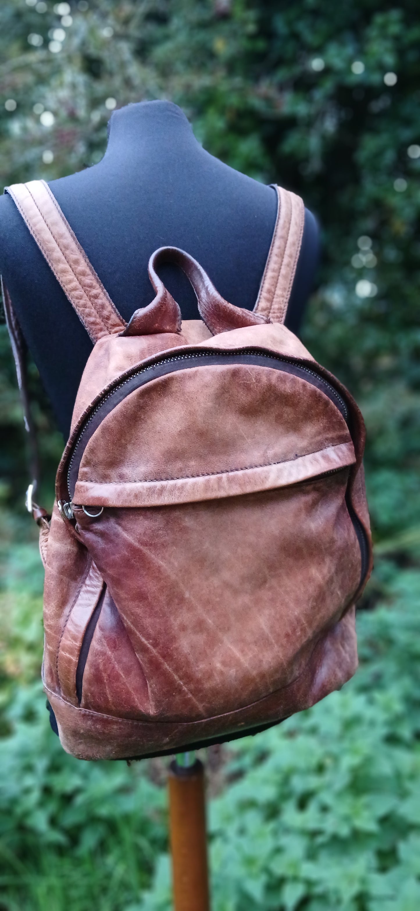 Vintage leather bag