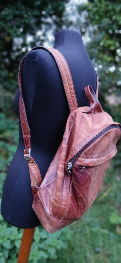 Vintage leather bag