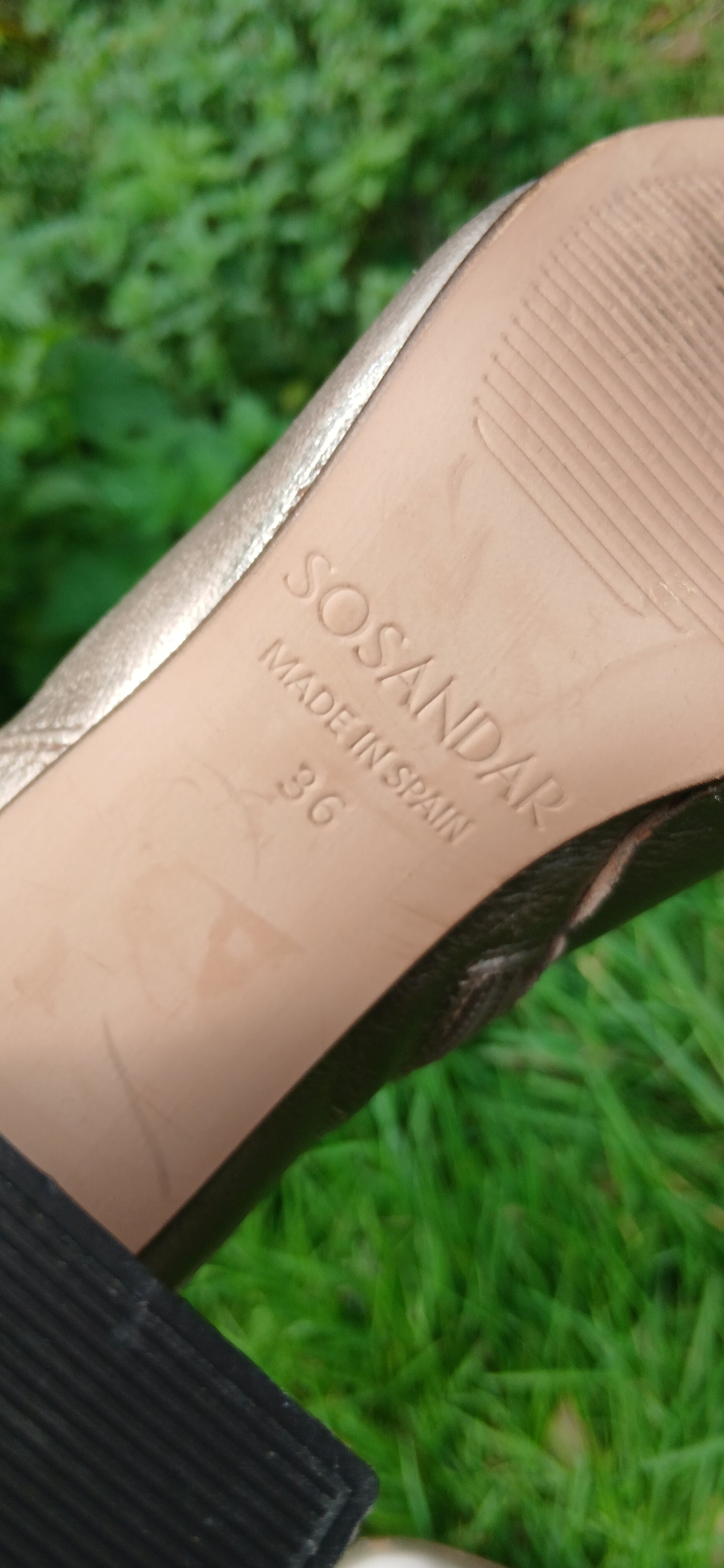 Sosander boots size 4