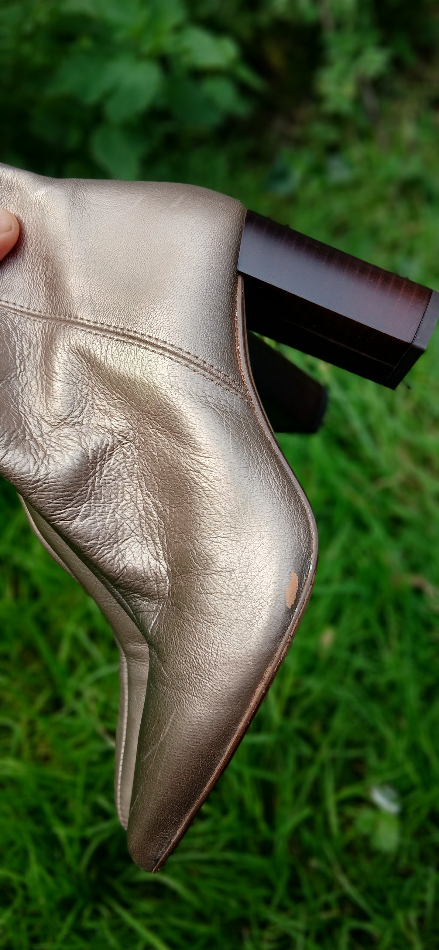 Sosander boots size 4