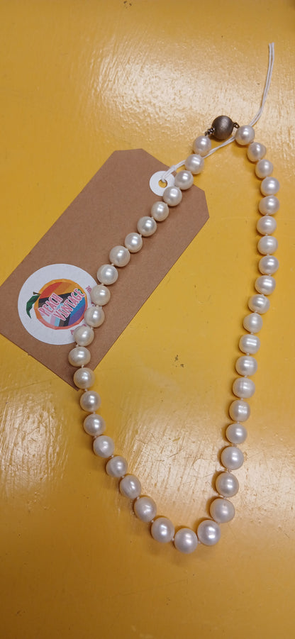 Vintage Pearl necklace