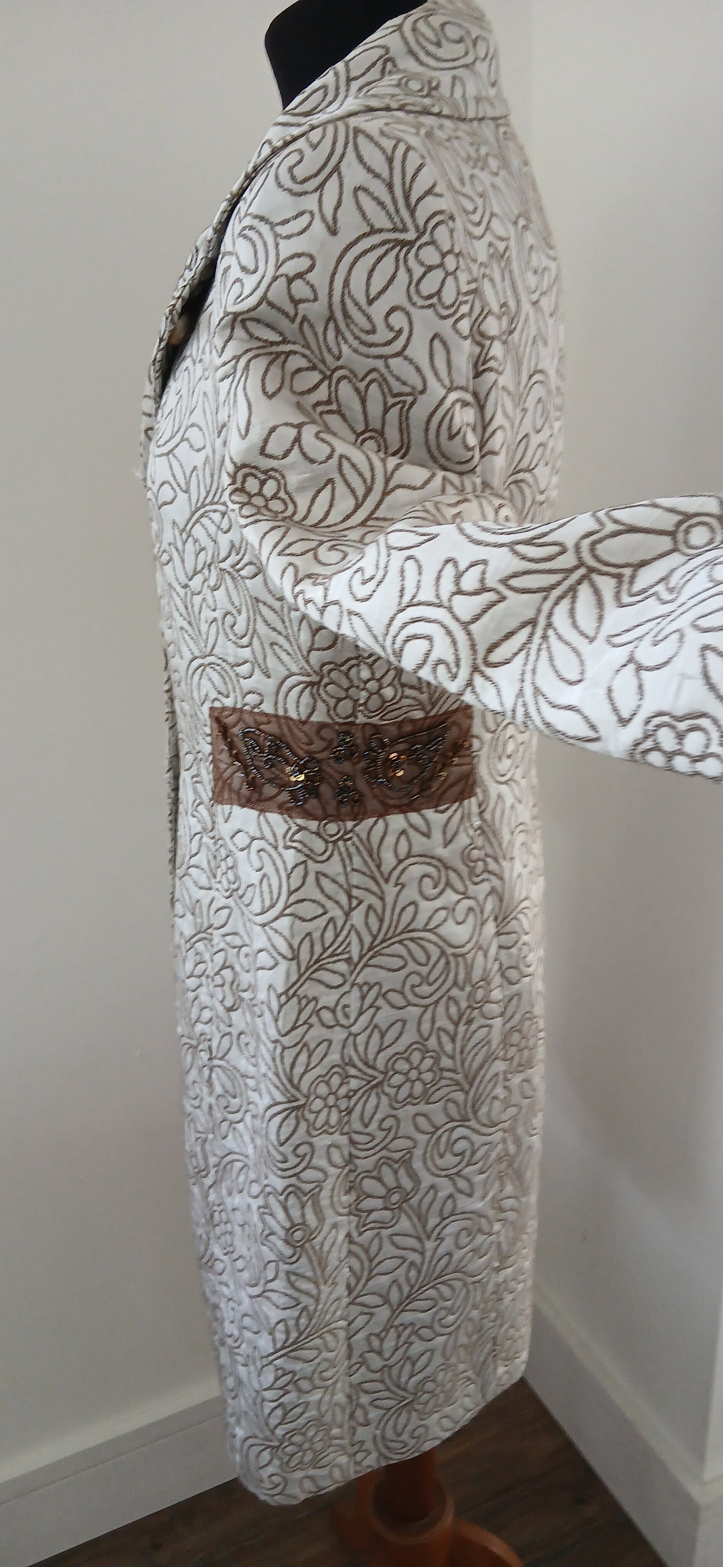 Fee g coat size 12
