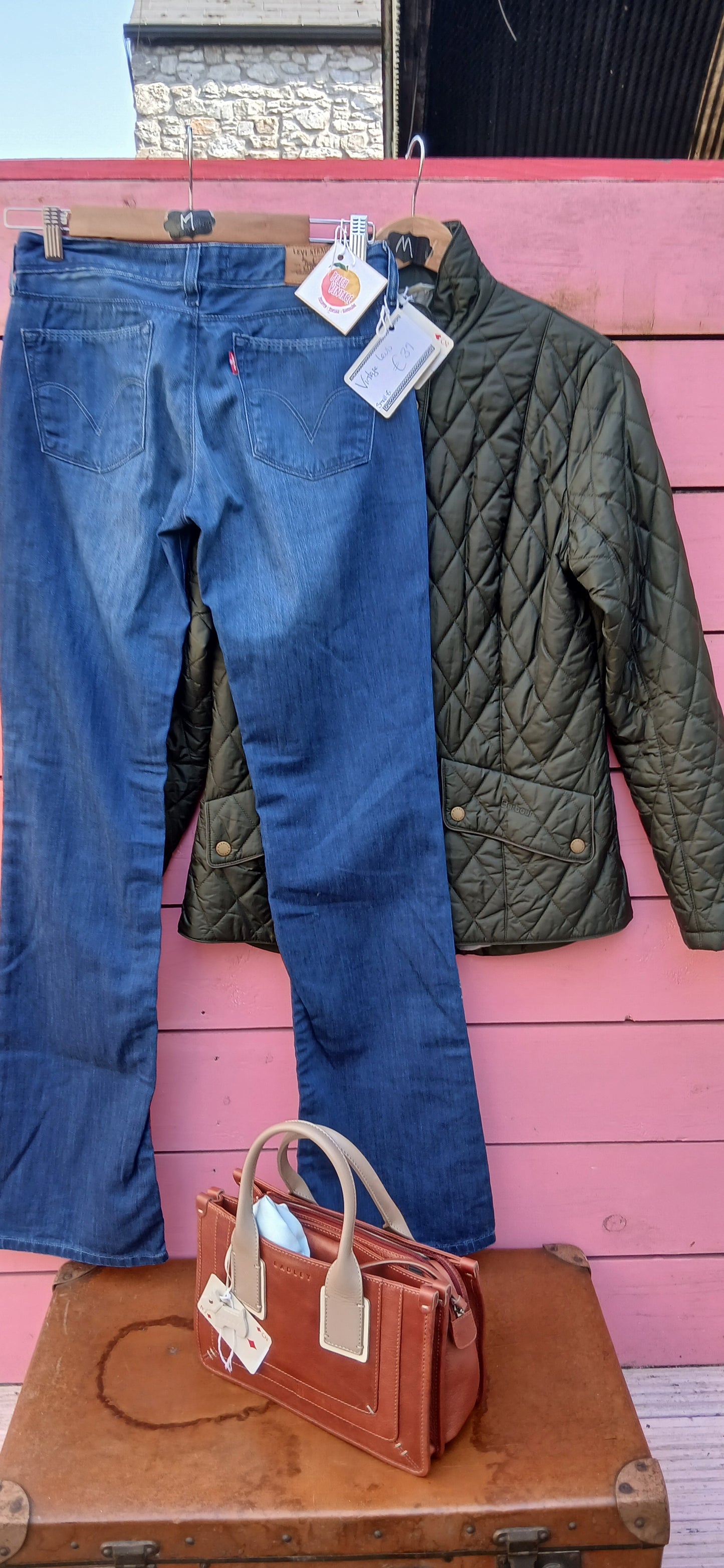 Levis size 8