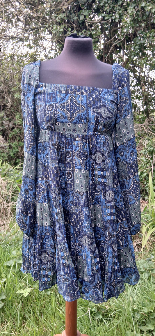 Sezane Dress size 6