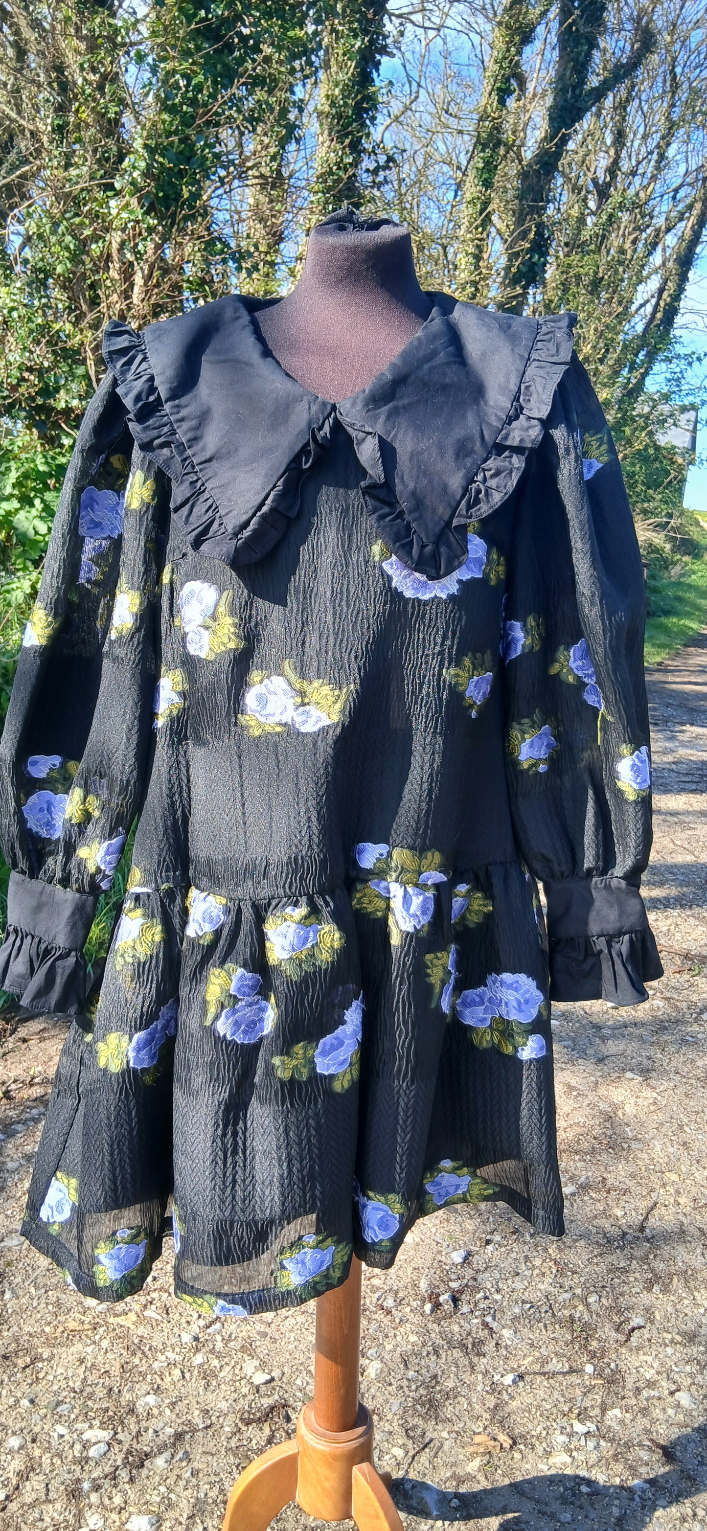 YAS dress size 14