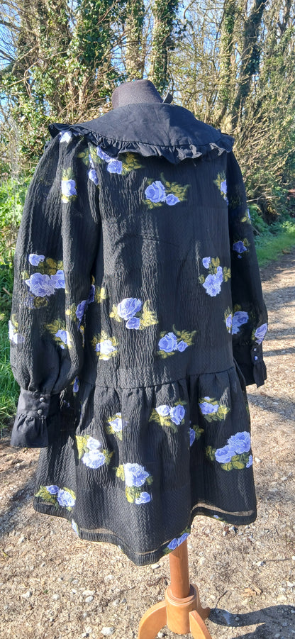 YAS dress size 14